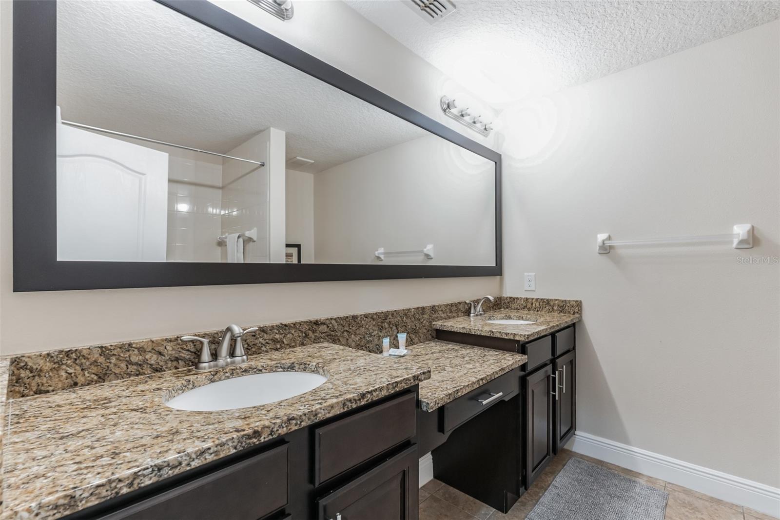 Image 21 of 30 For 8083 Brooksville Drive