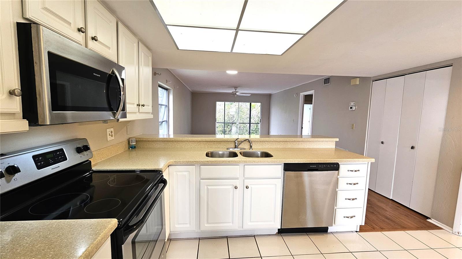 Image 7 of 31 For 6800 Placida Road 133