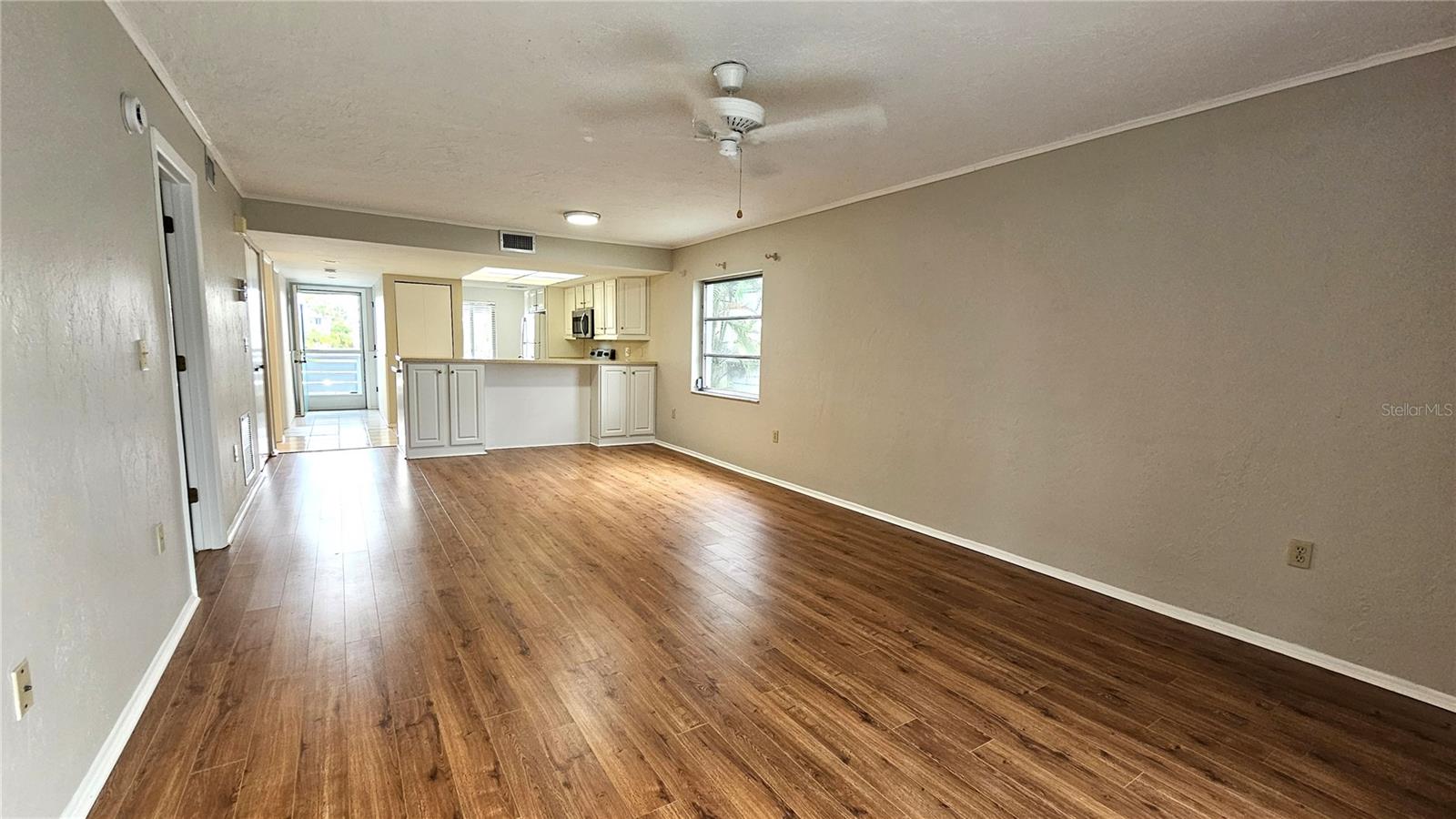 Image 9 of 31 For 6800 Placida Road 133