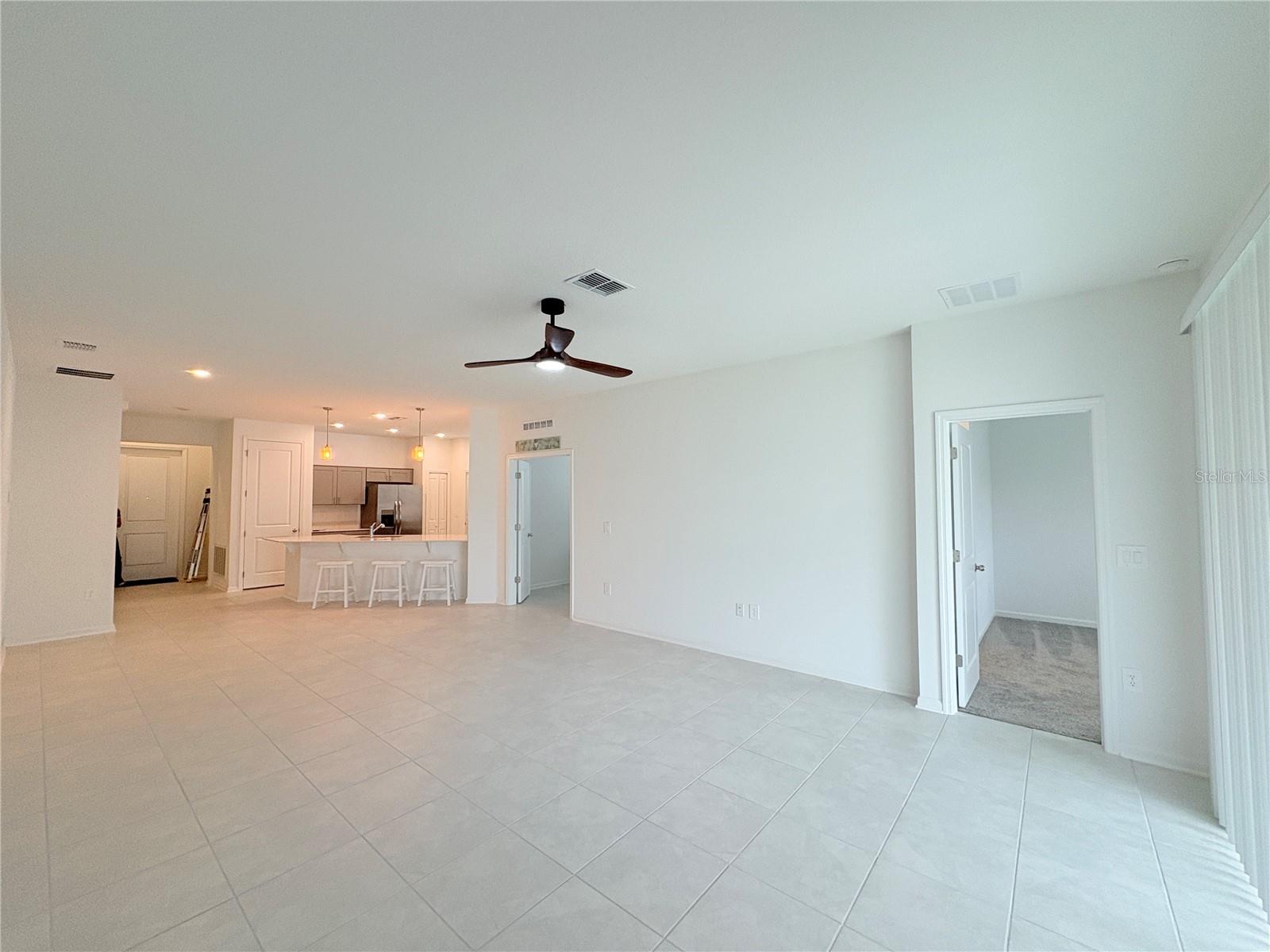 Image 11 of 33 For 1414 Deepwater Circle