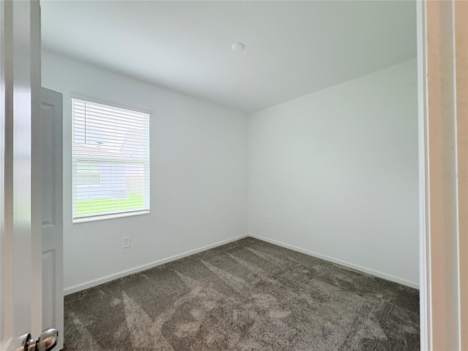 Image 19 of 33 For 1414 Deepwater Circle