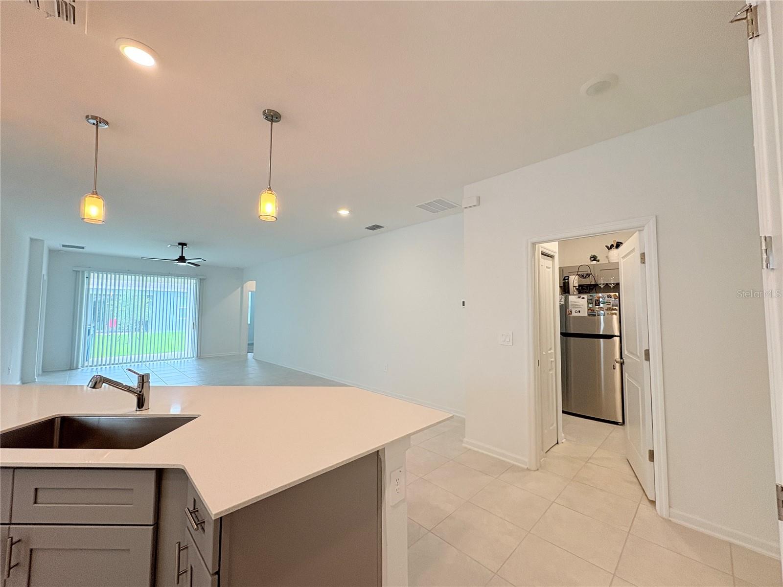 Image 6 of 33 For 1414 Deepwater Circle