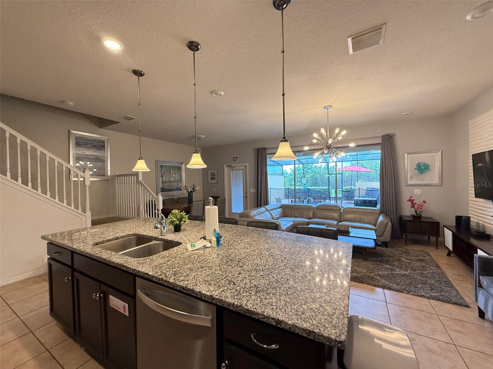Image 5 of 20 For 4583 Terrasonesta Drive