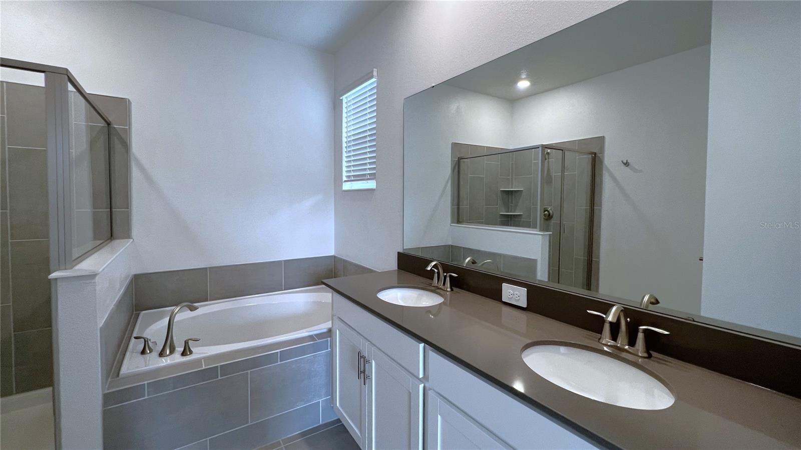 Image 19 of 37 For 3119 Camden Way