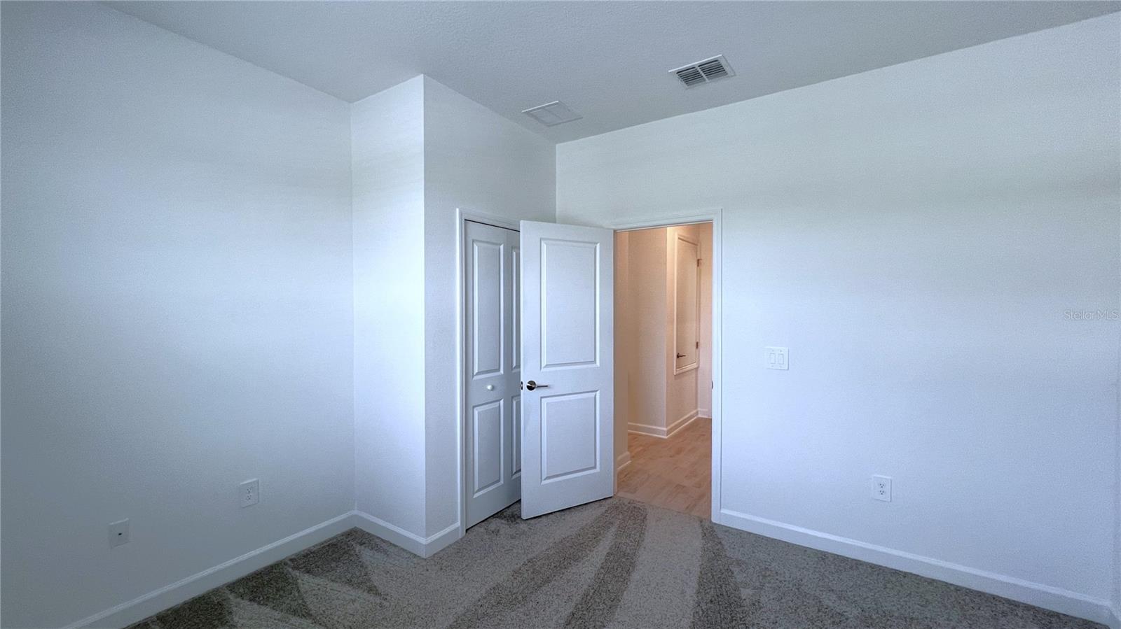 Image 27 of 37 For 3119 Camden Way