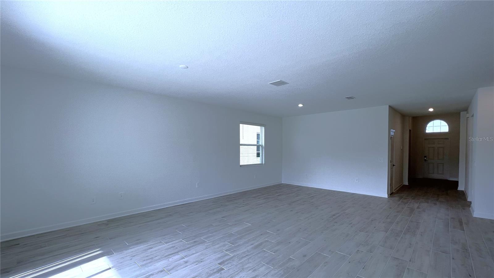 Image 8 of 37 For 3119 Camden Way
