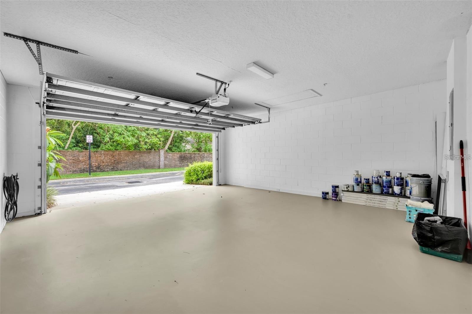 Image 27 of 33 For 2287 Park Maitland Court