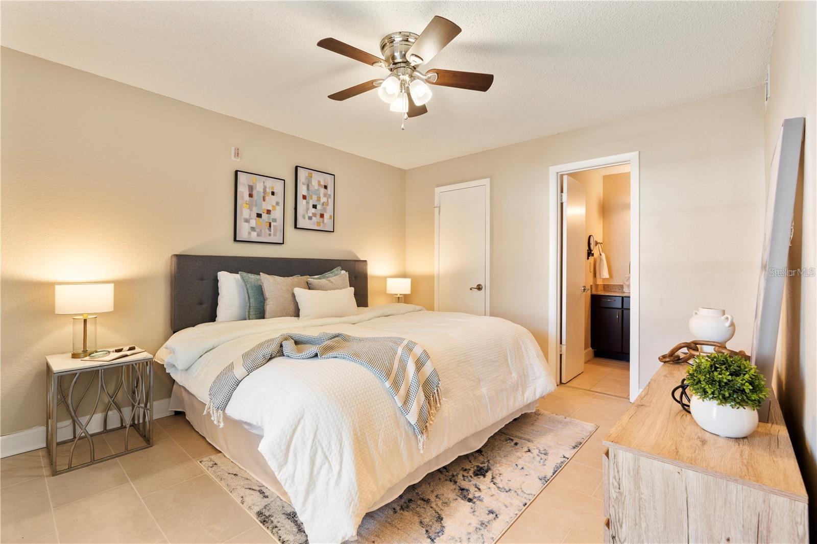 Image 12 of 25 For 11574 Westwood Boulevard 1111