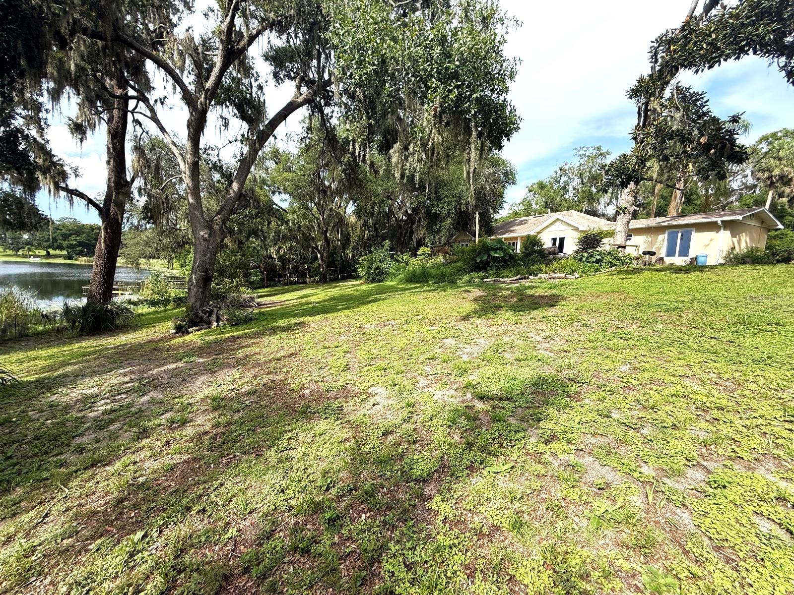 Image 37 of 41 For 3785 Picciola Road