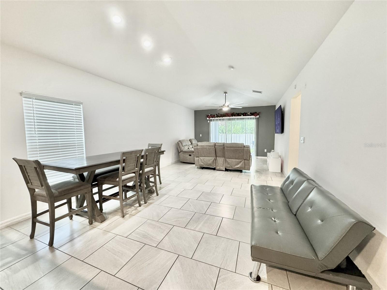 Image 2 of 11 For 1082 Chase Austin Way