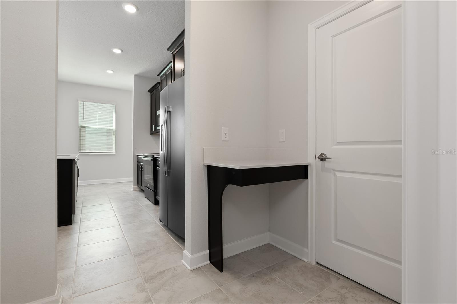 Image 10 of 21 For 4410 Seven Canyons Drive