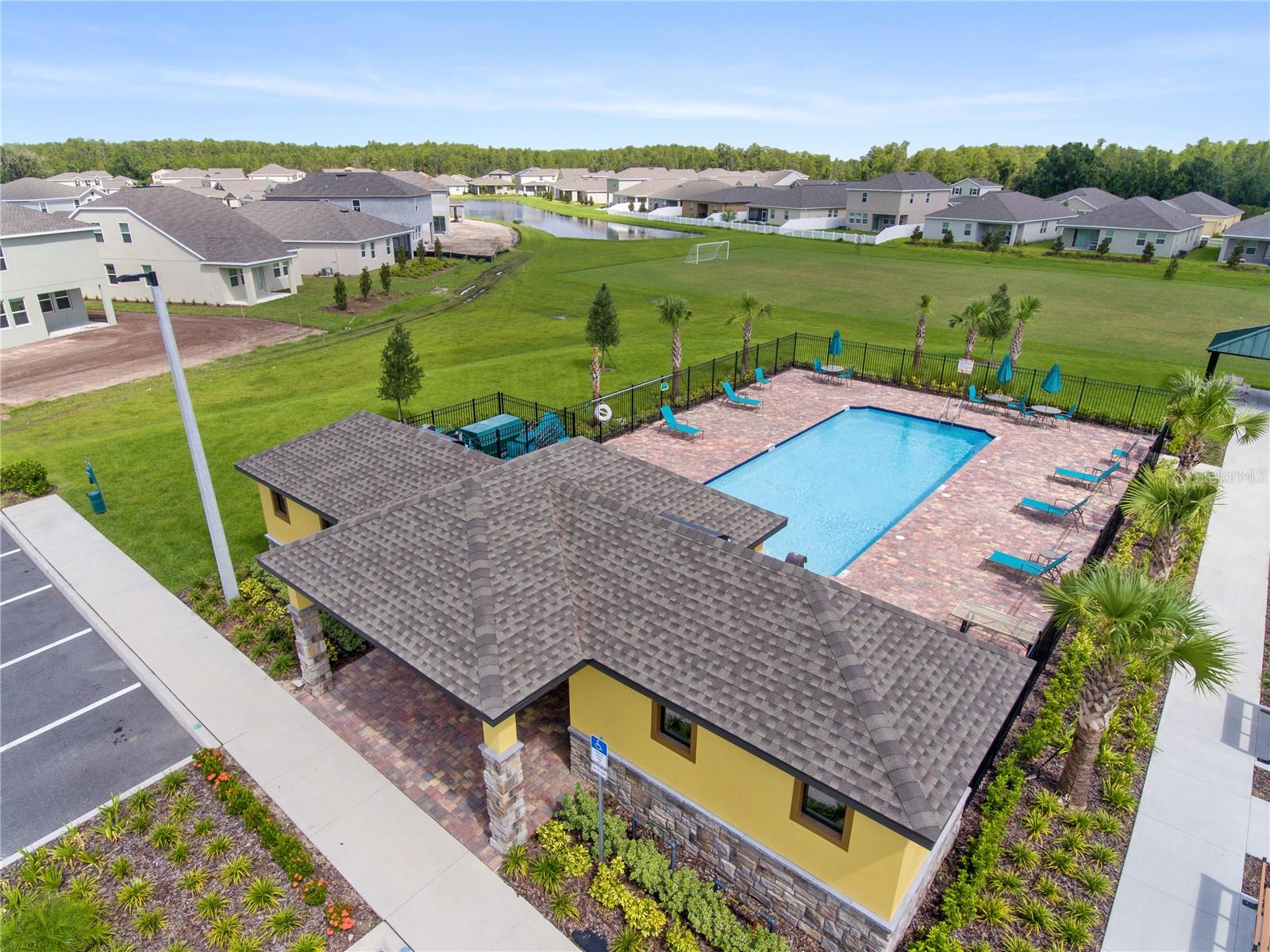 Image 18 of 21 For 4410 Seven Canyons Drive