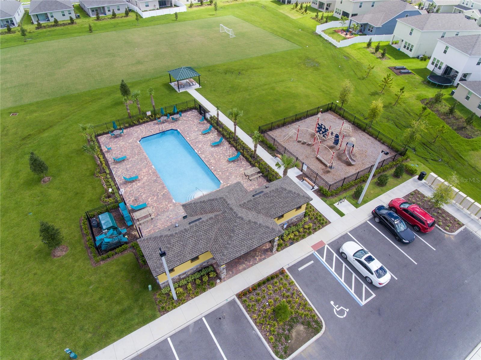 Image 19 of 21 For 4410 Seven Canyons Drive