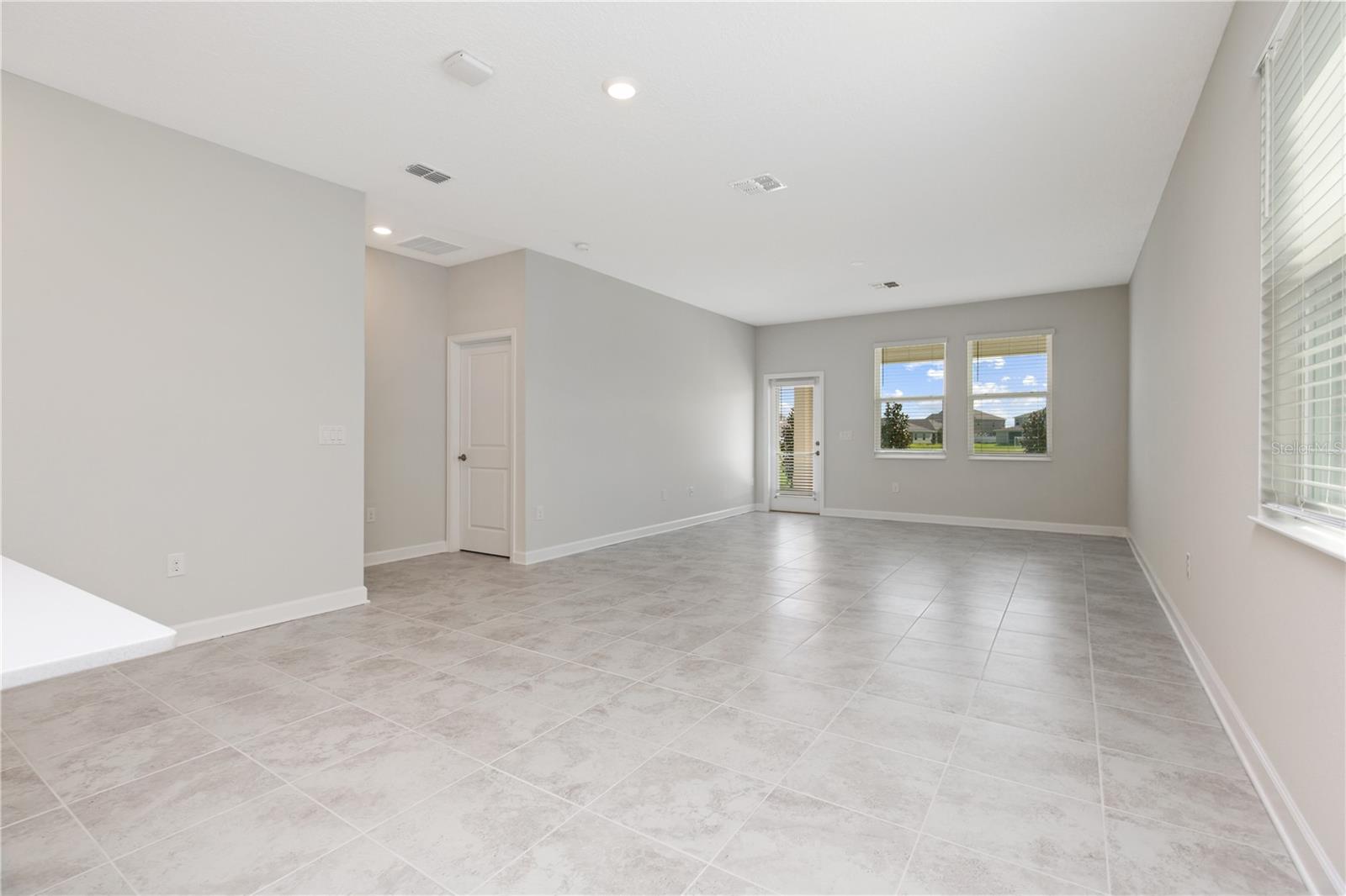 Image 2 of 21 For 4410 Seven Canyons Drive