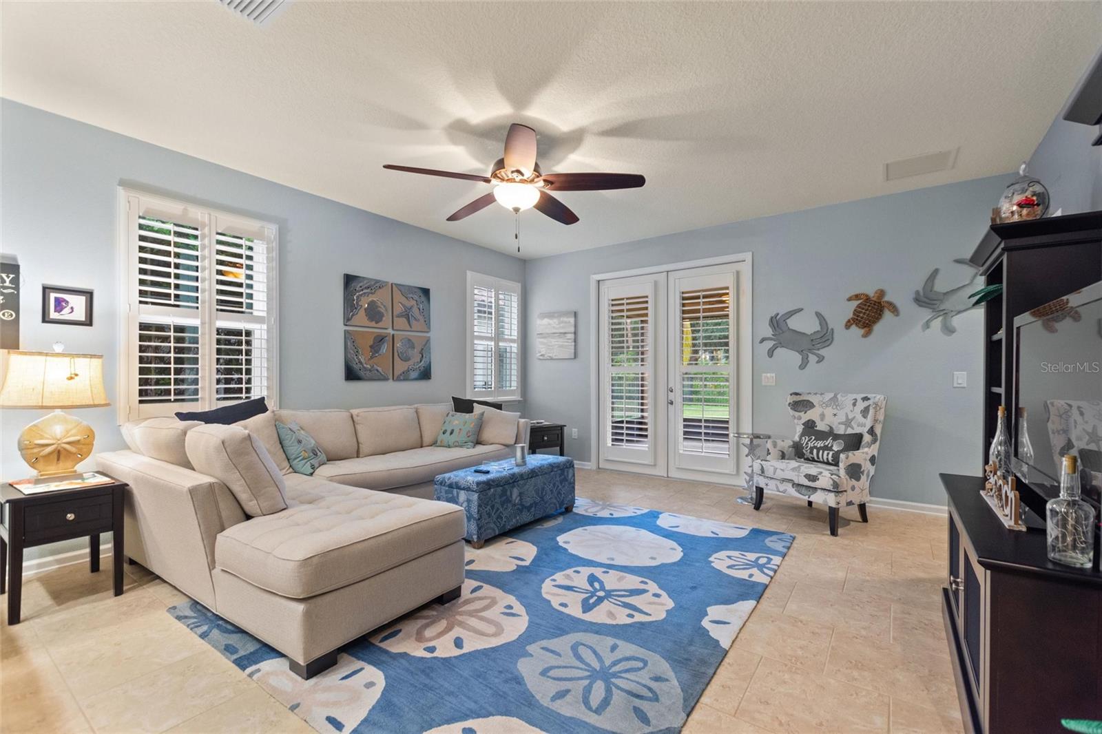 Image 10 of 57 For 525 Gunston Ct