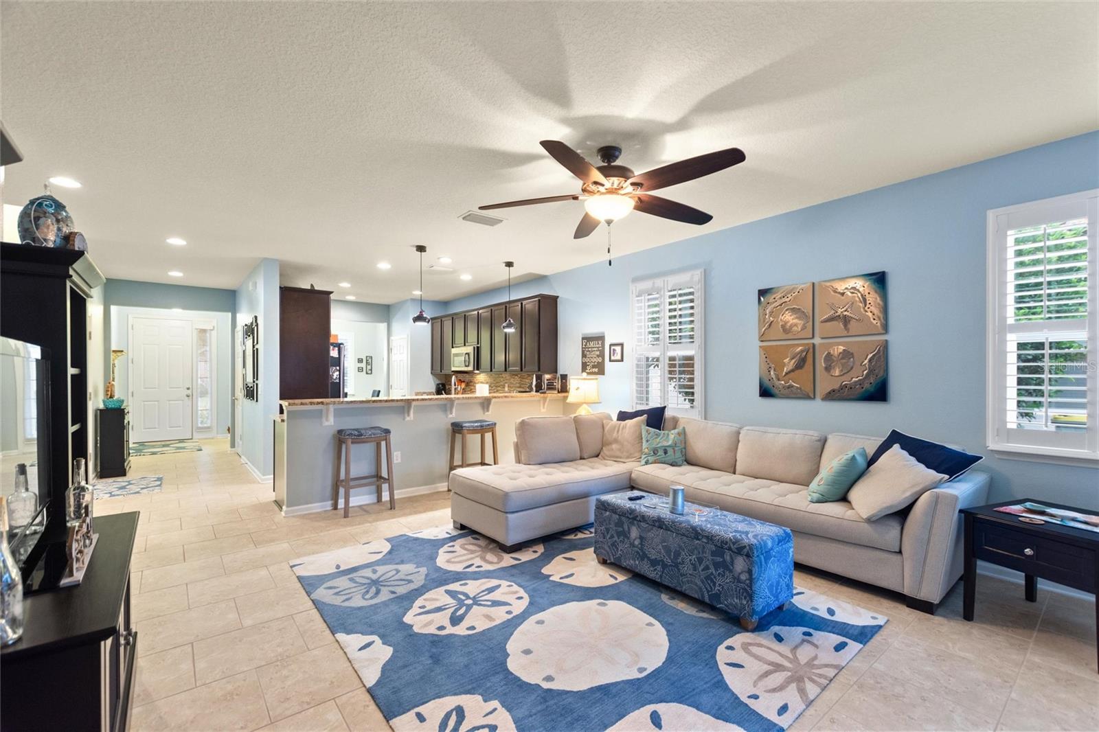 Image 13 of 57 For 525 Gunston Ct