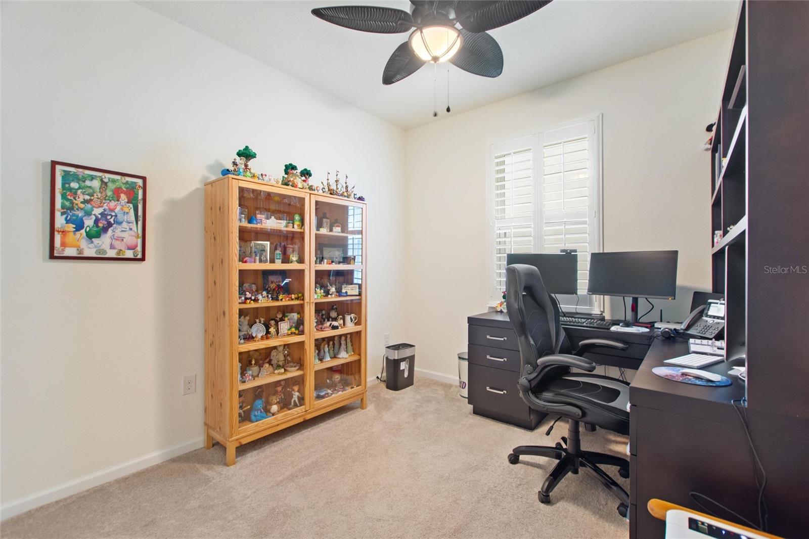 Image 20 of 57 For 525 Gunston Ct