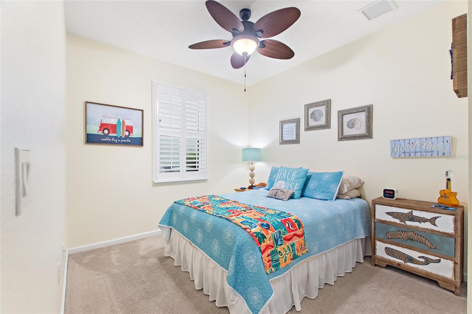 Image 23 of 57 For 525 Gunston Ct