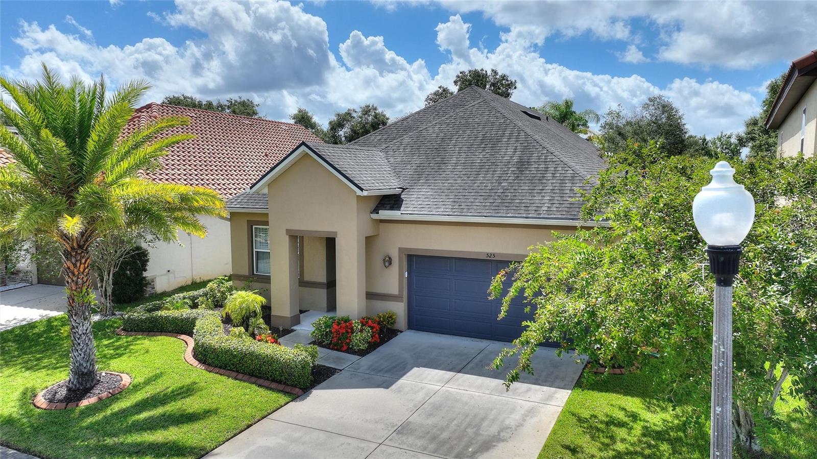 Image 30 of 57 For 525 Gunston Ct