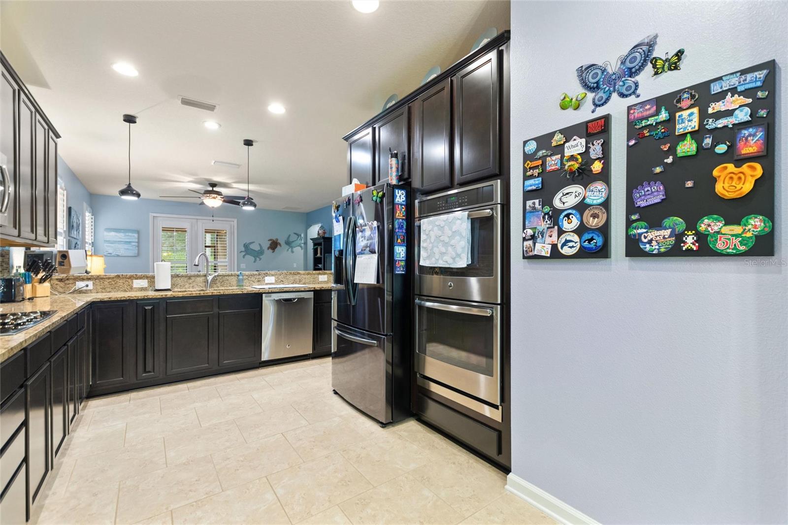 Image 6 of 57 For 525 Gunston Ct