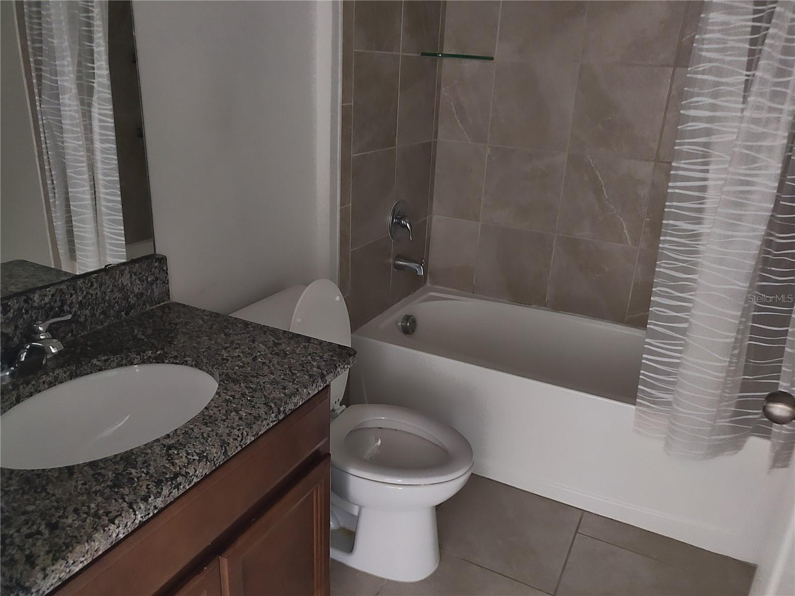 Image 10 of 14 For 3020 Sanderling Street