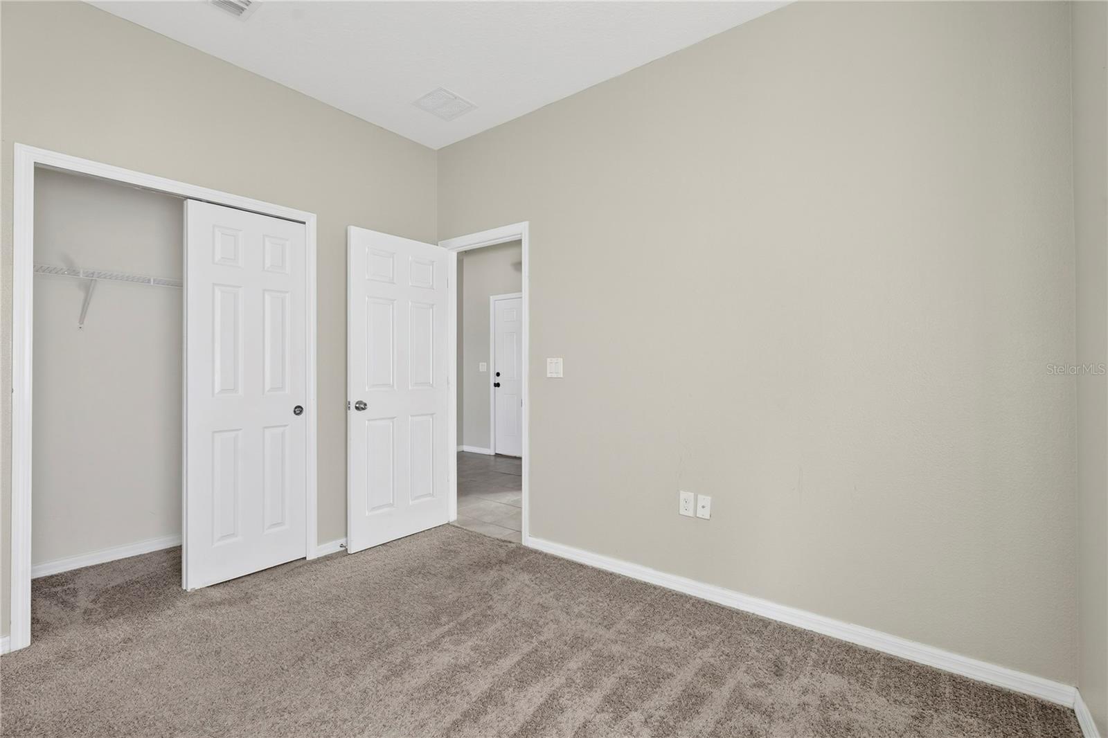 Image 20 of 26 For 3020 Sanderling Street