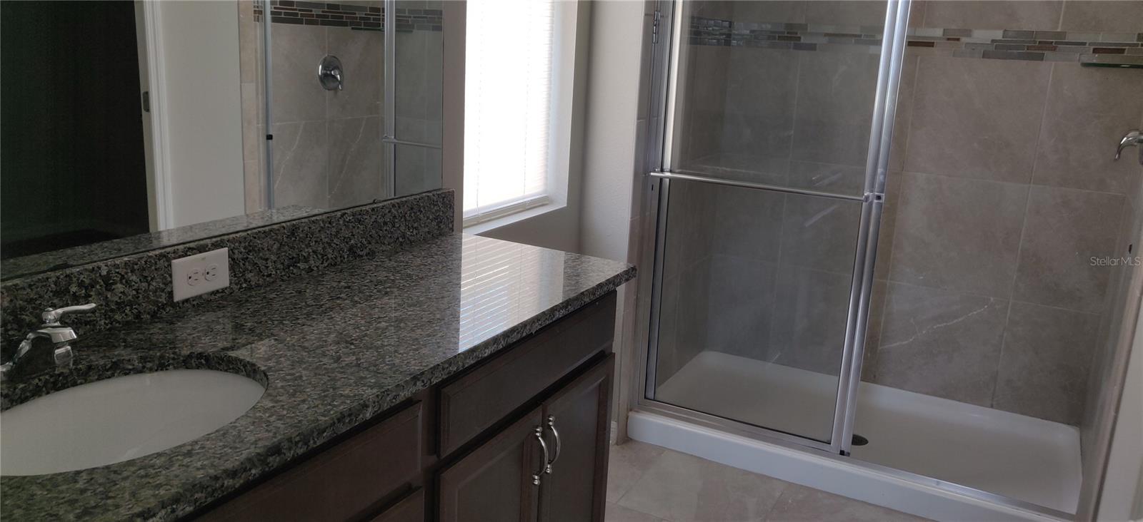 Image 5 of 14 For 3020 Sanderling Street