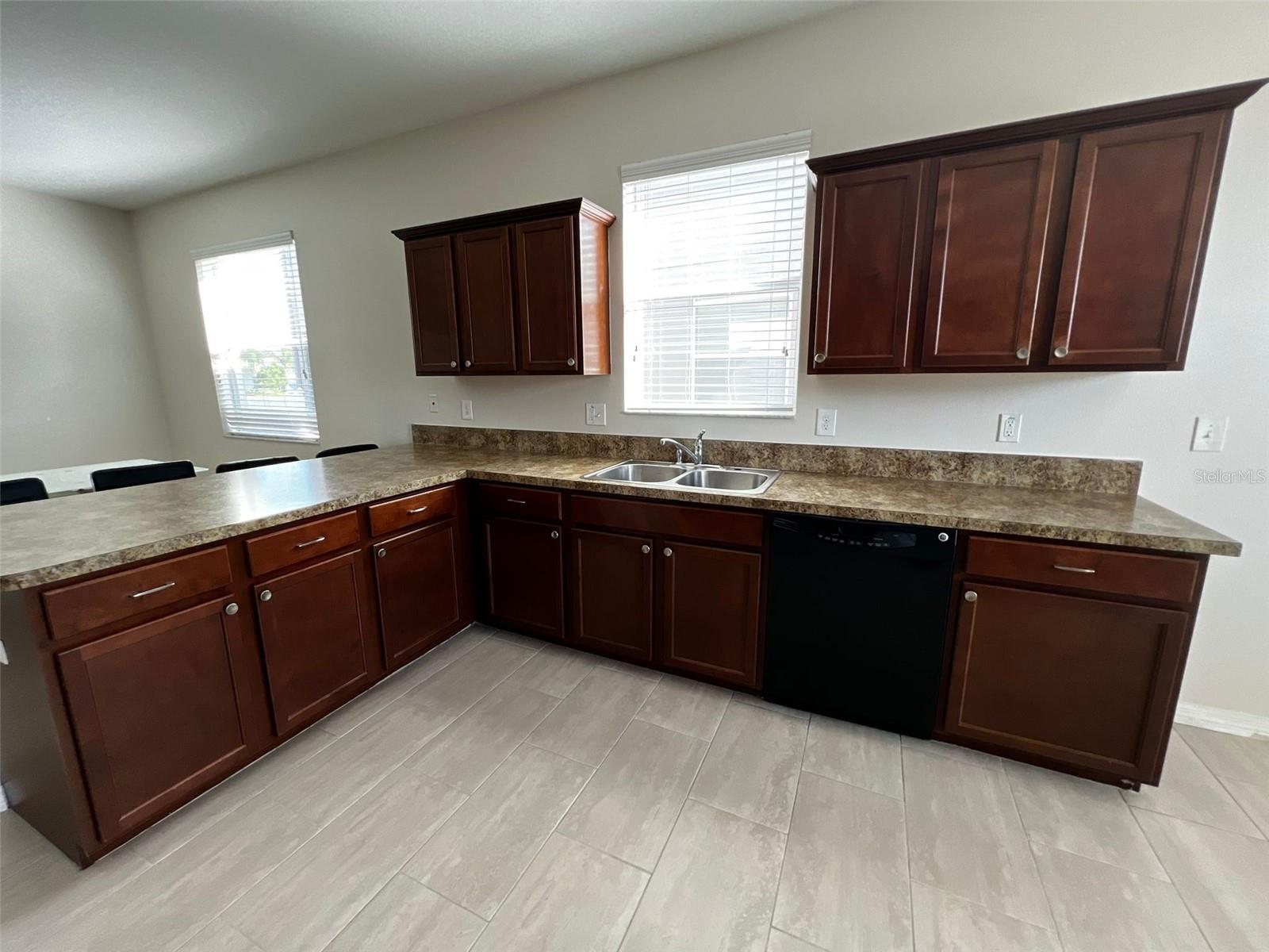 Image 4 of 23 For 2616 Carrickton Circle