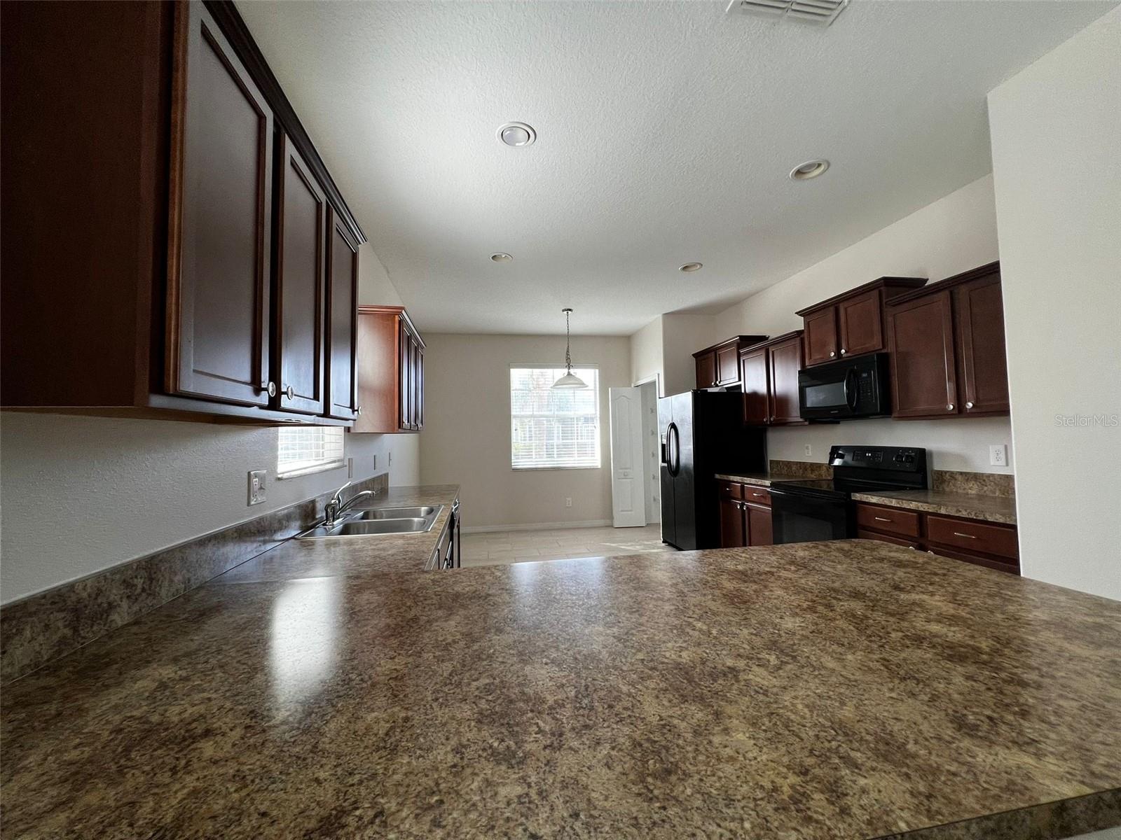 Image 5 of 23 For 2616 Carrickton Circle
