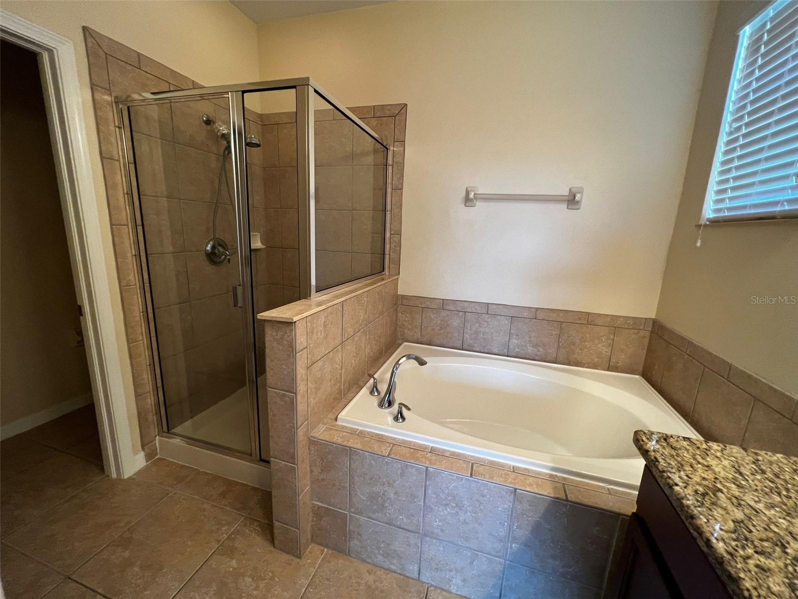 Image 7 of 23 For 2616 Carrickton Circle