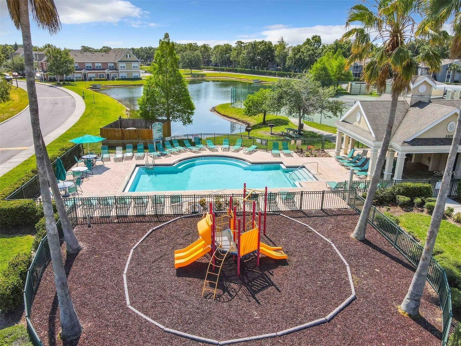 Image 22 of 34 For 4015 Venetian Bay Drive 104