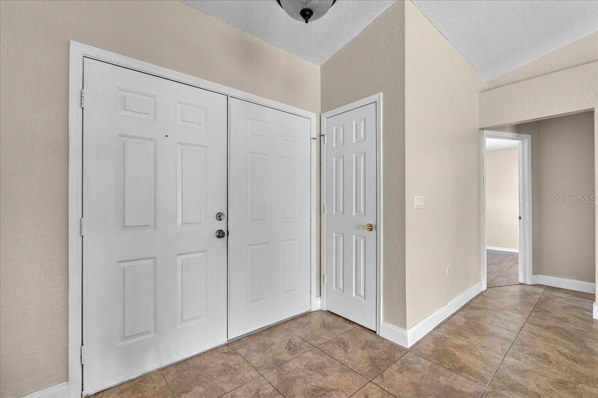 Image 12 of 34 For 307 Sterling Drive
