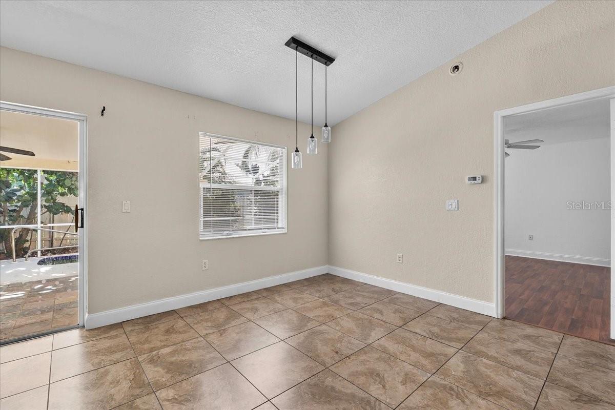 Image 16 of 34 For 307 Sterling Drive