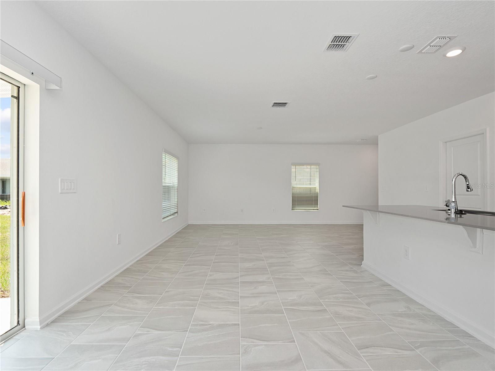 Image 10 of 31 For 571 Jett Lane