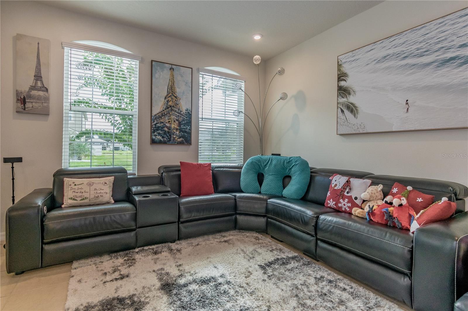 Image 4 of 23 For 2686 Chantilly Avenue