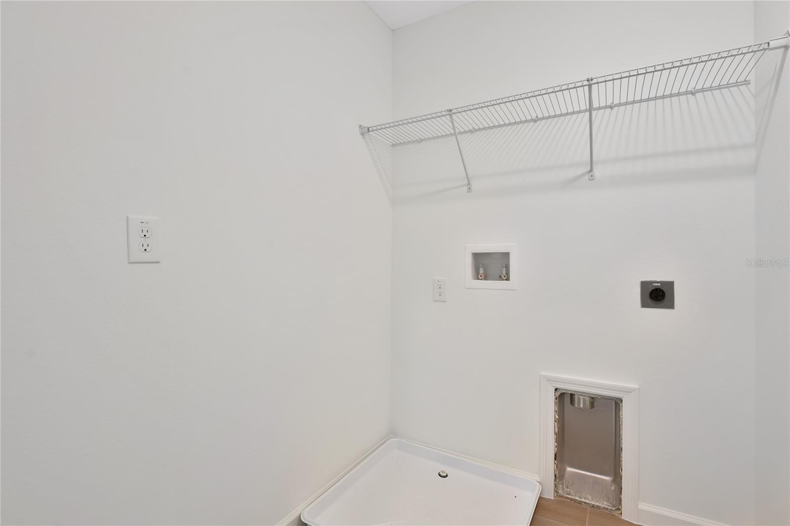 Image 18 of 25 For 6169 64th Street
