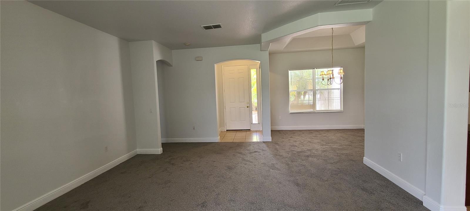 Image 10 of 39 For 4080 Navigator Way