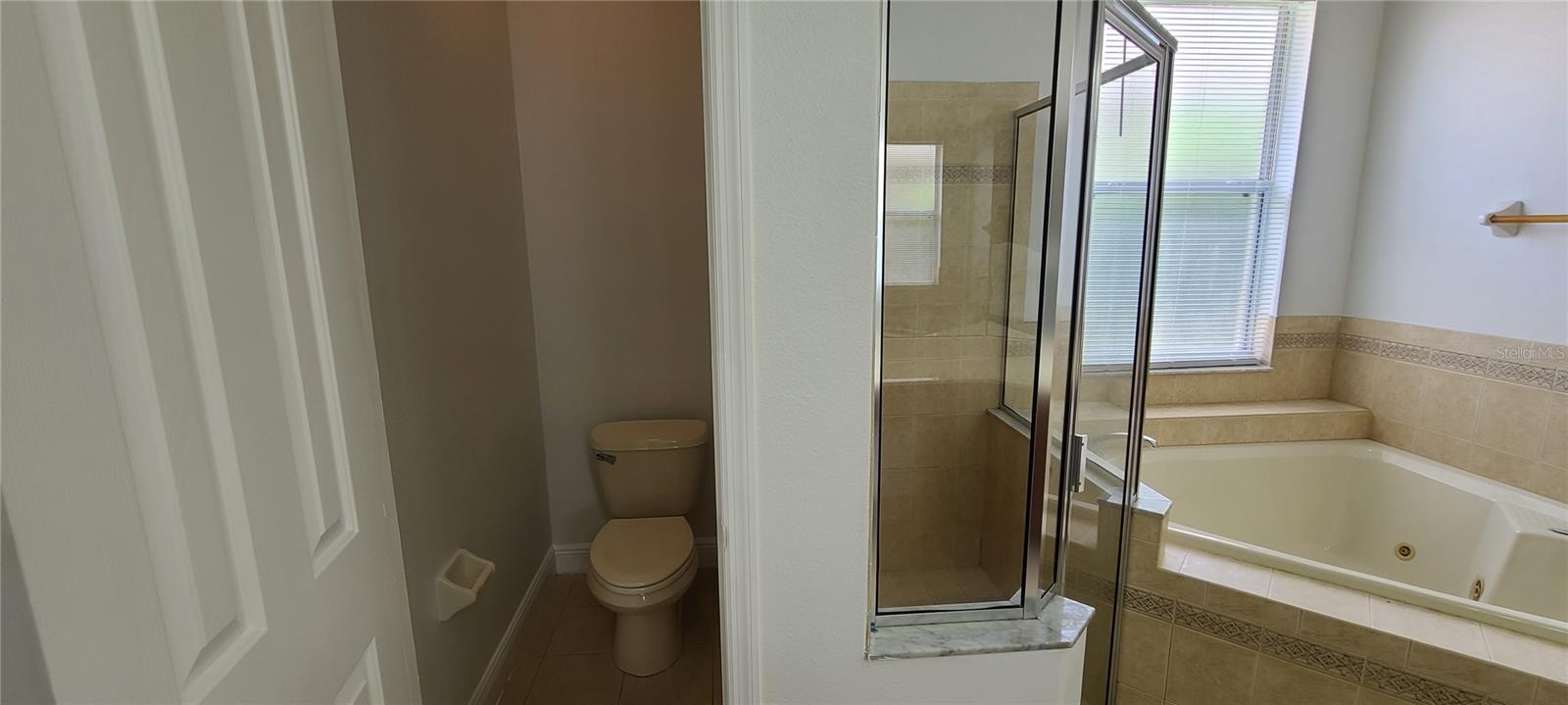 Image 24 of 39 For 4080 Navigator Way