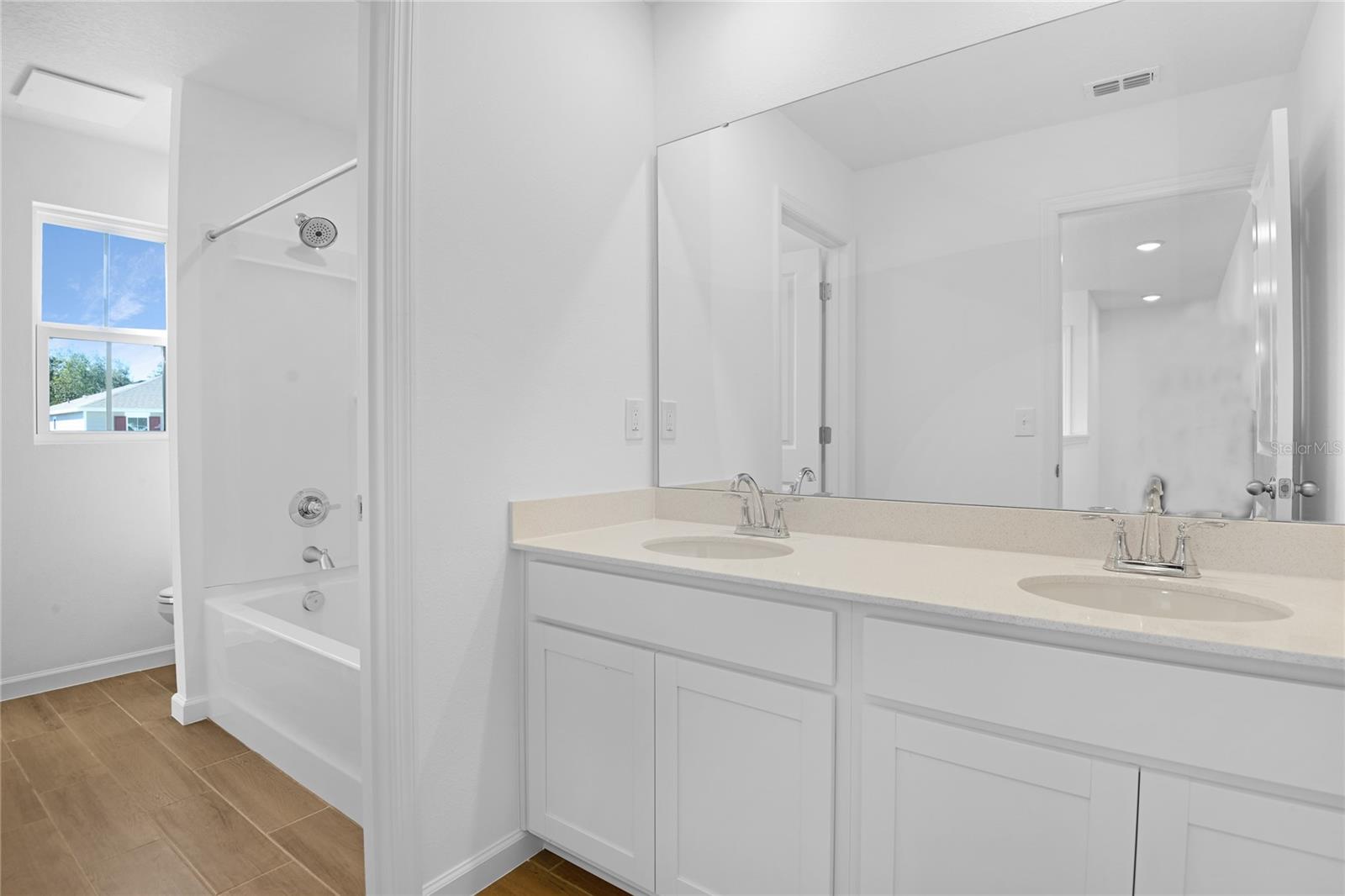 Image 14 of 24 For 6183 64th Terrace