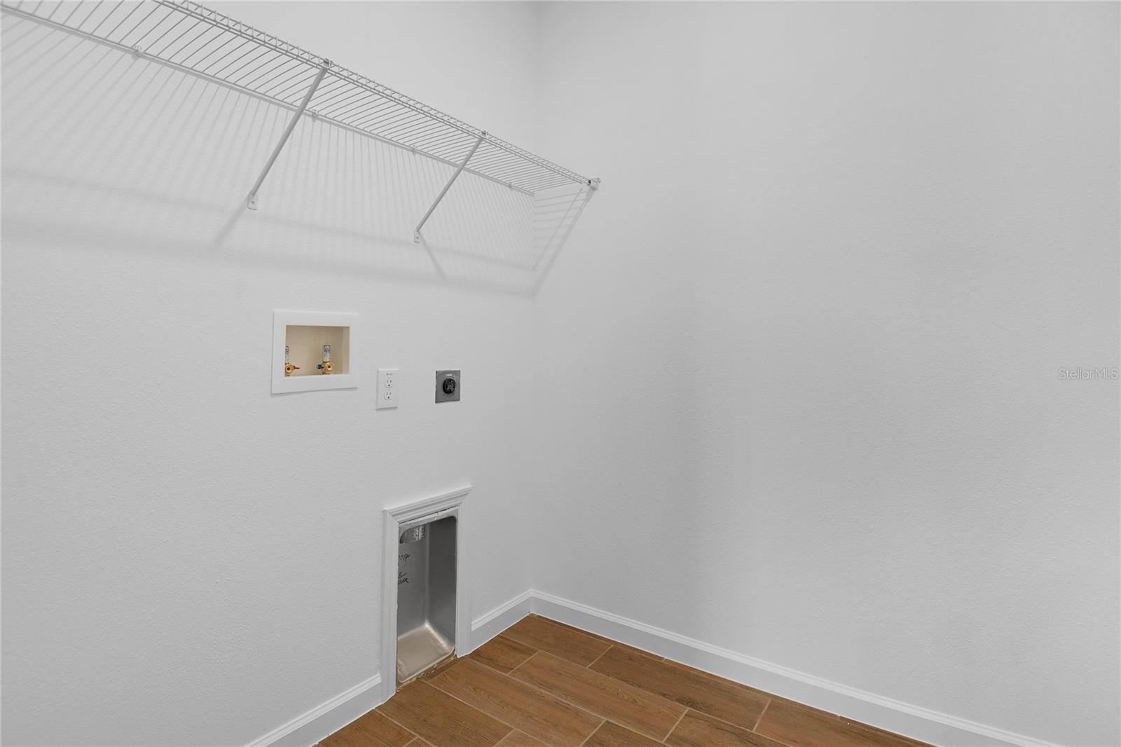 Image 17 of 24 For 6183 64th Terrace