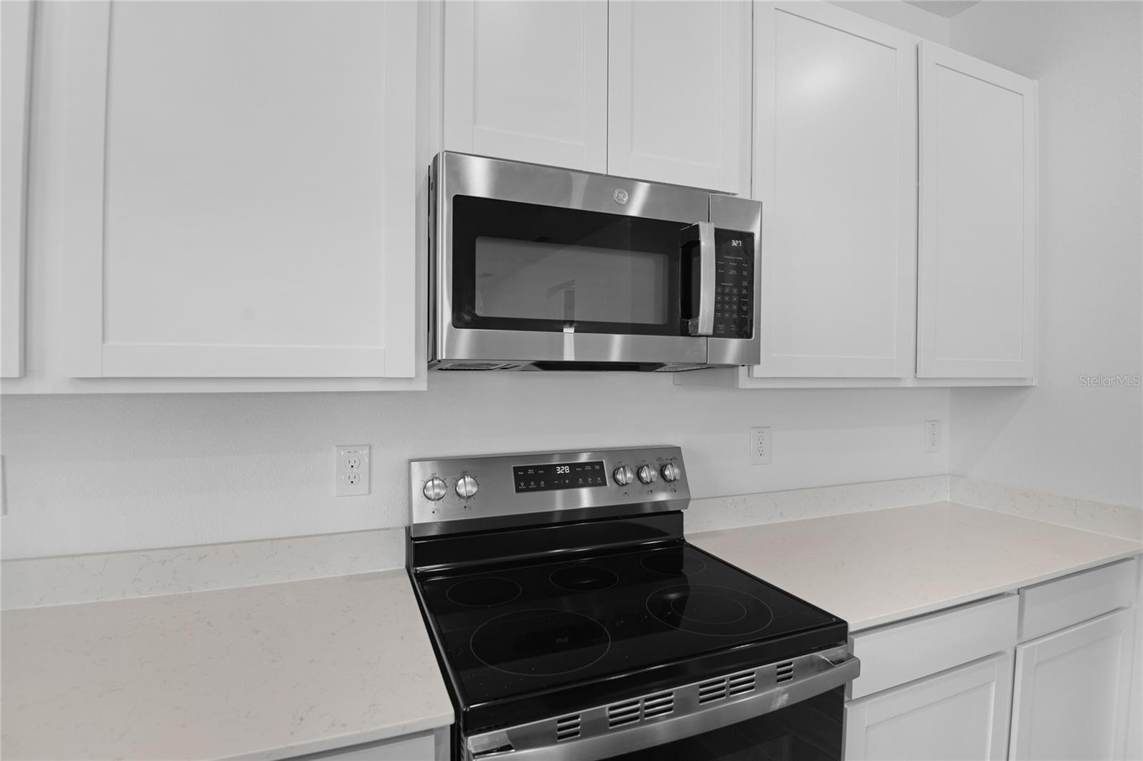 Image 4 of 24 For 6183 64th Terrace