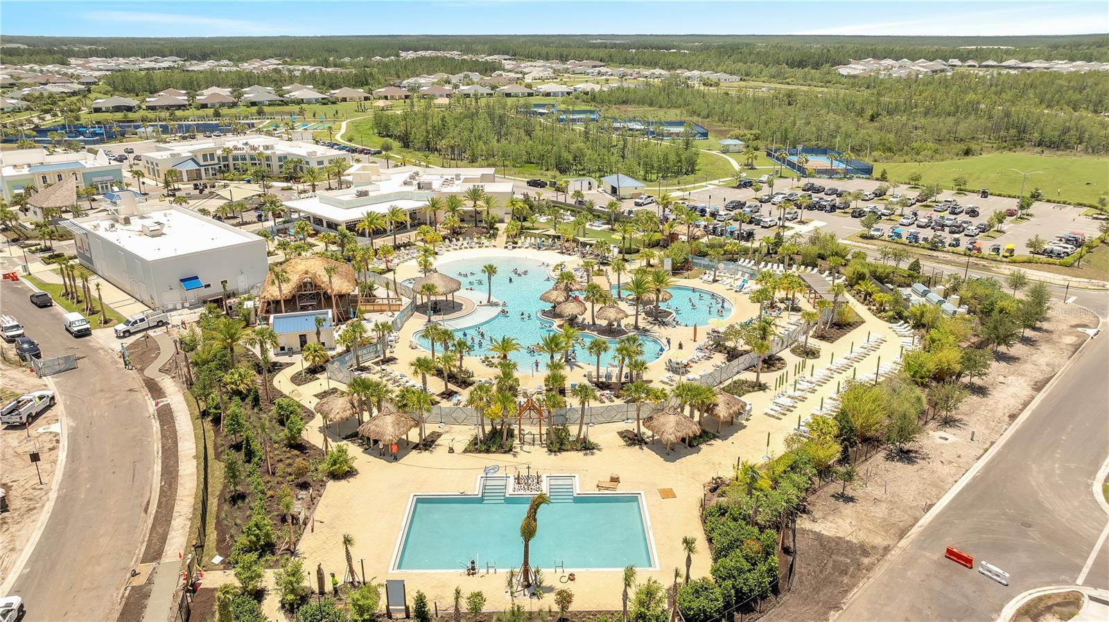 Image 34 of 67 For 879 Margaritaville Avenue