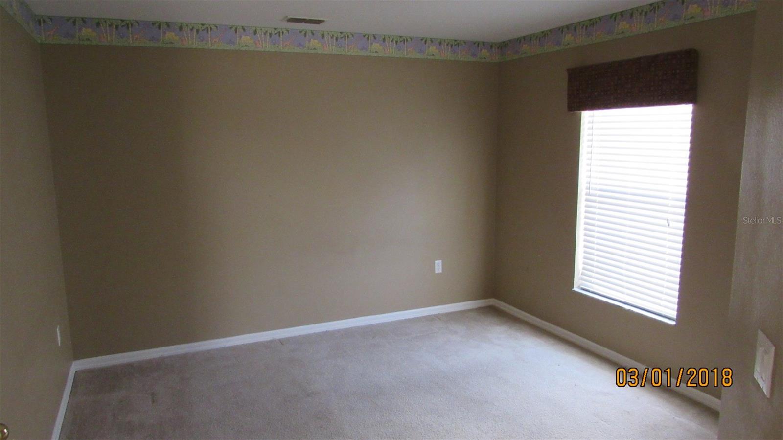 Image 6 of 9 For 185 Thornbury Drive