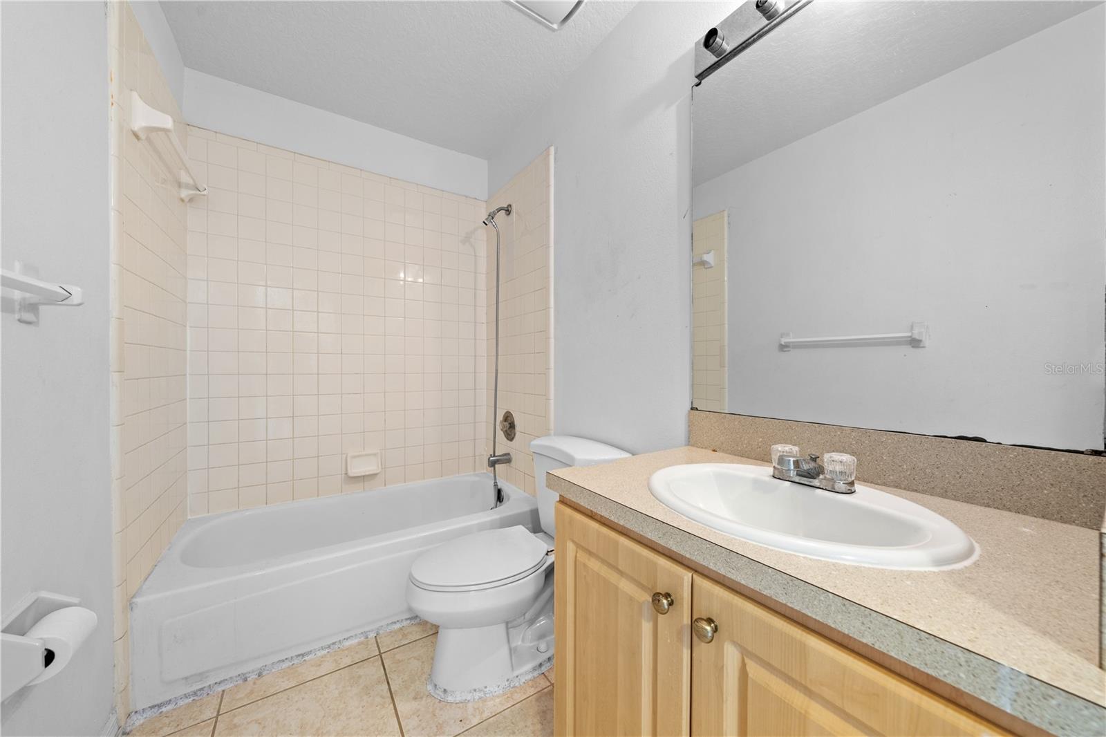 Image 23 of 31 For 3078 Shingle Creek Court