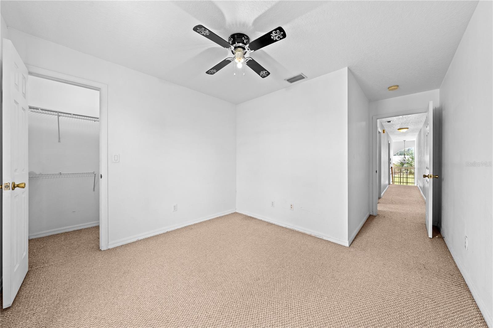 Image 27 of 31 For 3078 Shingle Creek Court