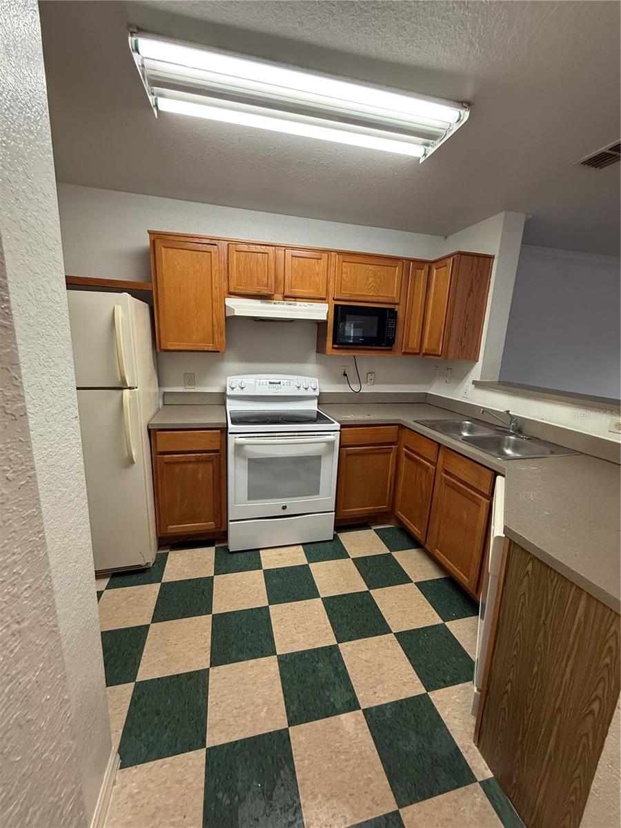 Image 2 of 17 For 3712 Castle Pines Lane 4137