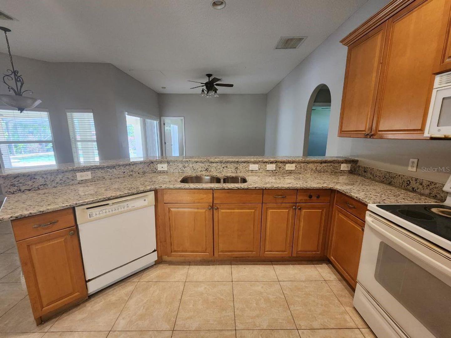 Image 9 of 26 For 1761 Winding Ridge Circle Se