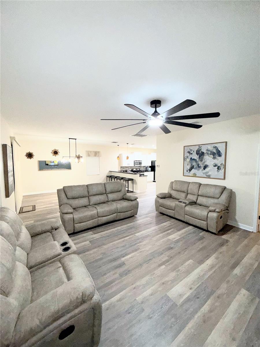 Image 17 of 40 For 1498 Moon Valley Drive
