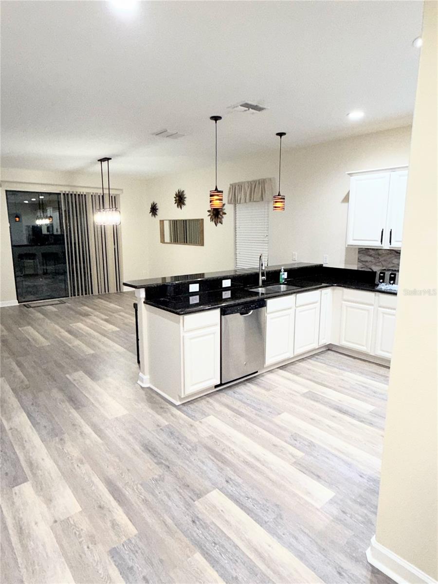 Image 26 of 40 For 1498 Moon Valley Drive