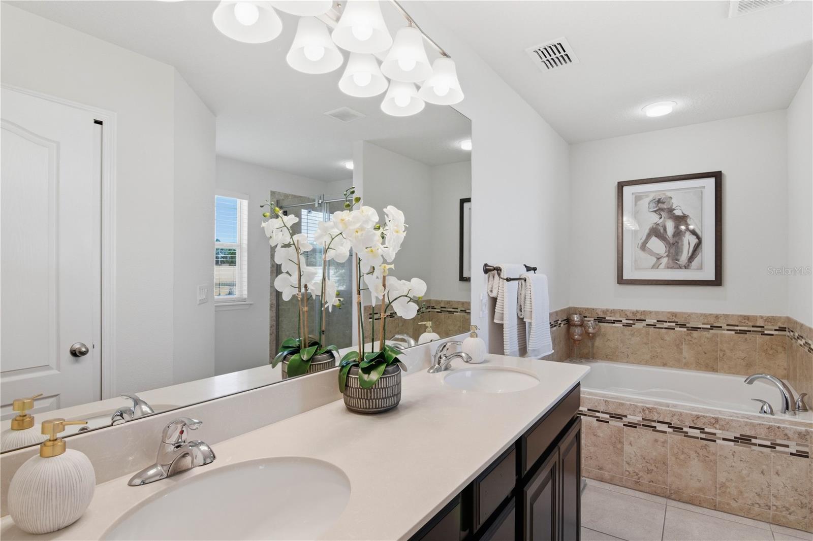 Image 33 of 57 For 6049 Fender Court